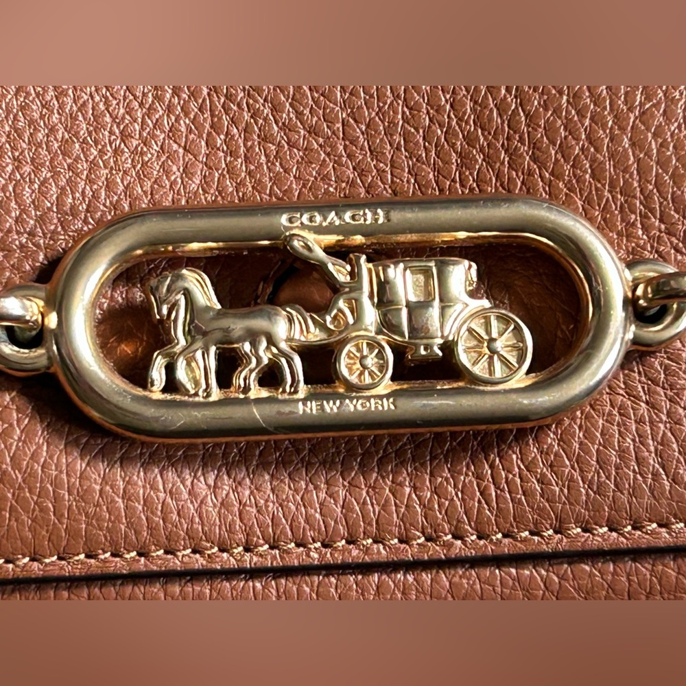 COACH Jade Pebble Leather w/Daisy Appliqués 2Way Shoulder/XBody Bag - Picture 10 of 12